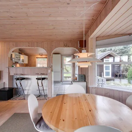 Holiday home Hagen - 250m From The Sea In Bornholm By Interhome